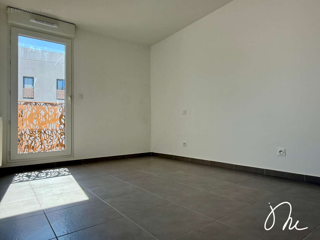 Appartement à SAINT-JEAN-DE-VEDAS