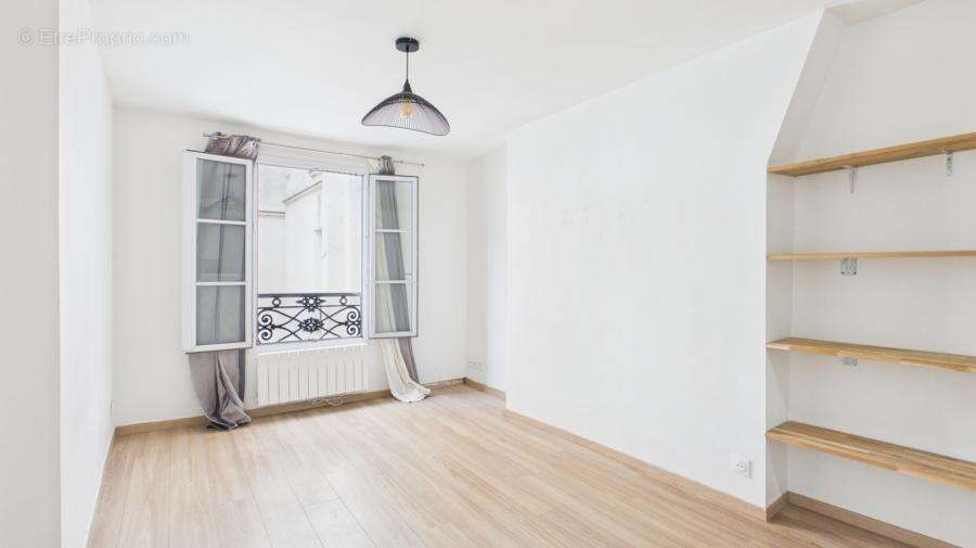 Appartement à PARIS-6E