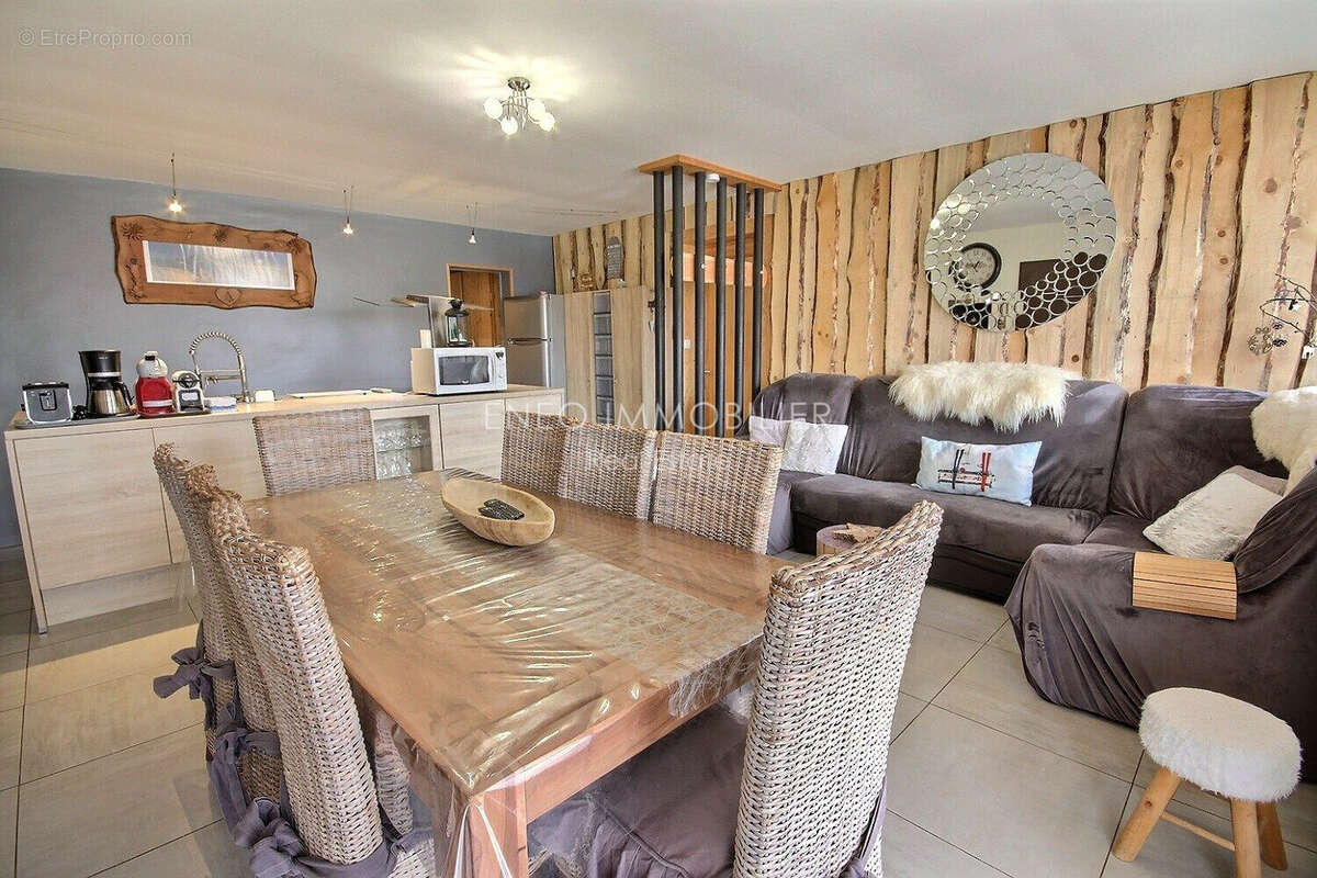 Appartement à LA COTE-D&#039;AIME