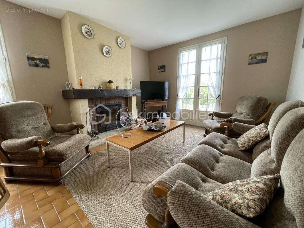 Maison à SIORAC-EN-PERIGORD