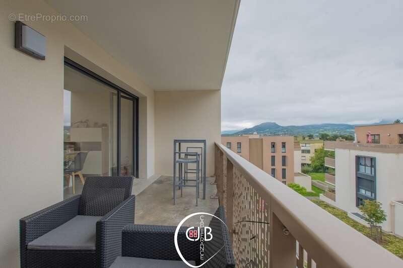 Appartement à BASSENS