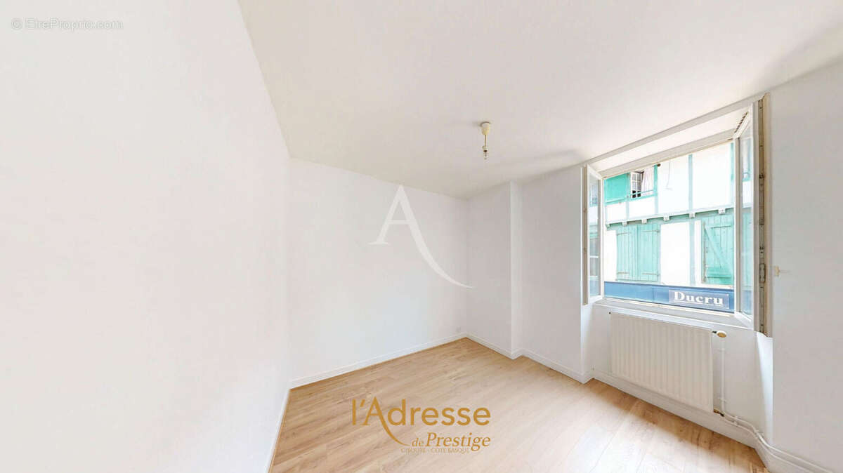 Appartement Saint Jean De Luz 3 pièce(s) 46 m2 - Coeur de Ville - photo 5