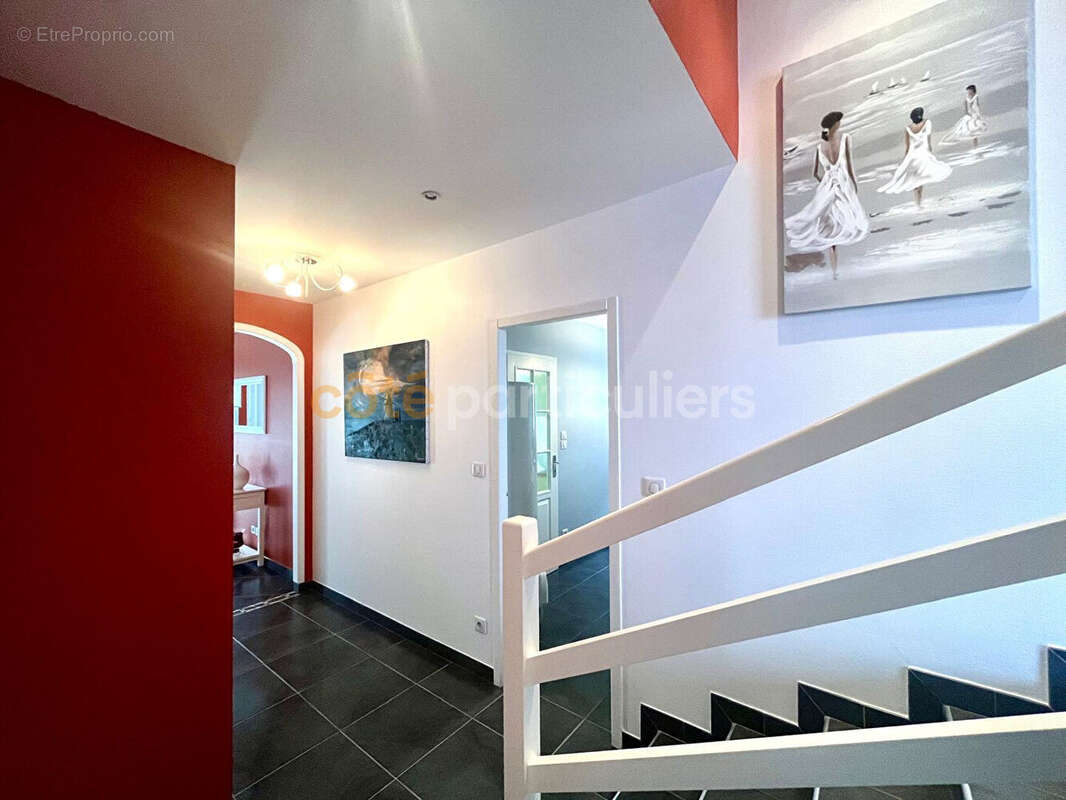 Maison à MESCHERS-SUR-GIRONDE