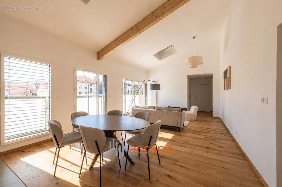 Appartement 106 m² à Villeurbanne  - photo 3