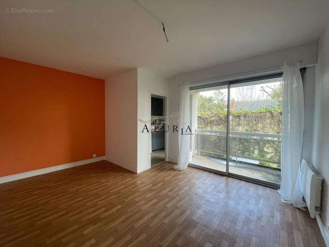 Appartement à SAINT-CYR-SUR-LOIRE