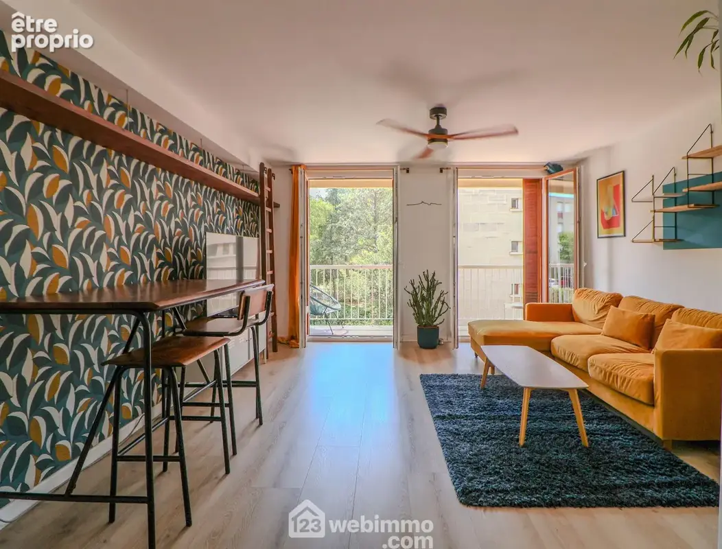 Appartement à MARSEILLE-8E