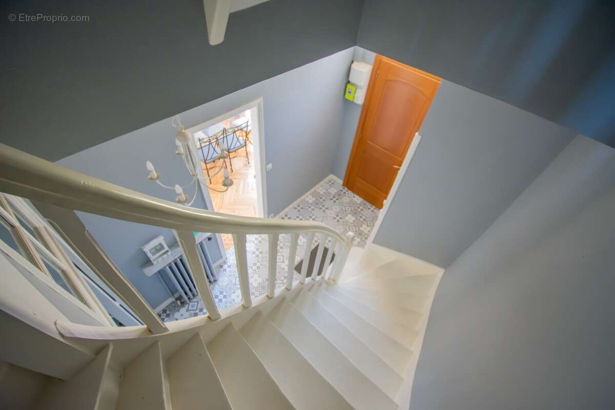 Royan - villa année 30 a deux pas de pontaillac - photo 14