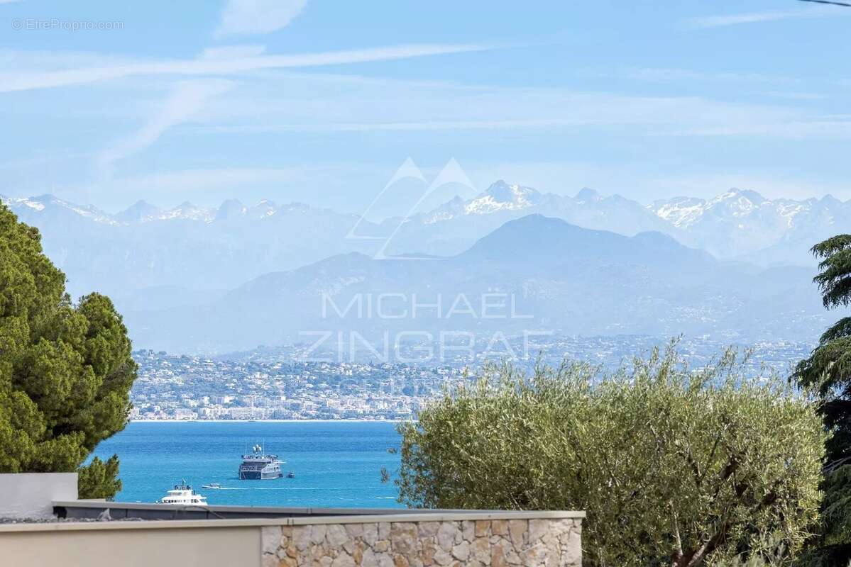 Maison à ANTIBES