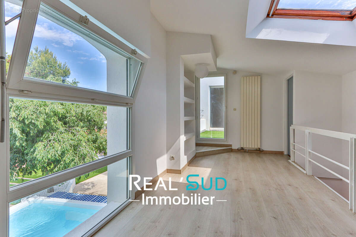 Maison à MARSEILLE-9E