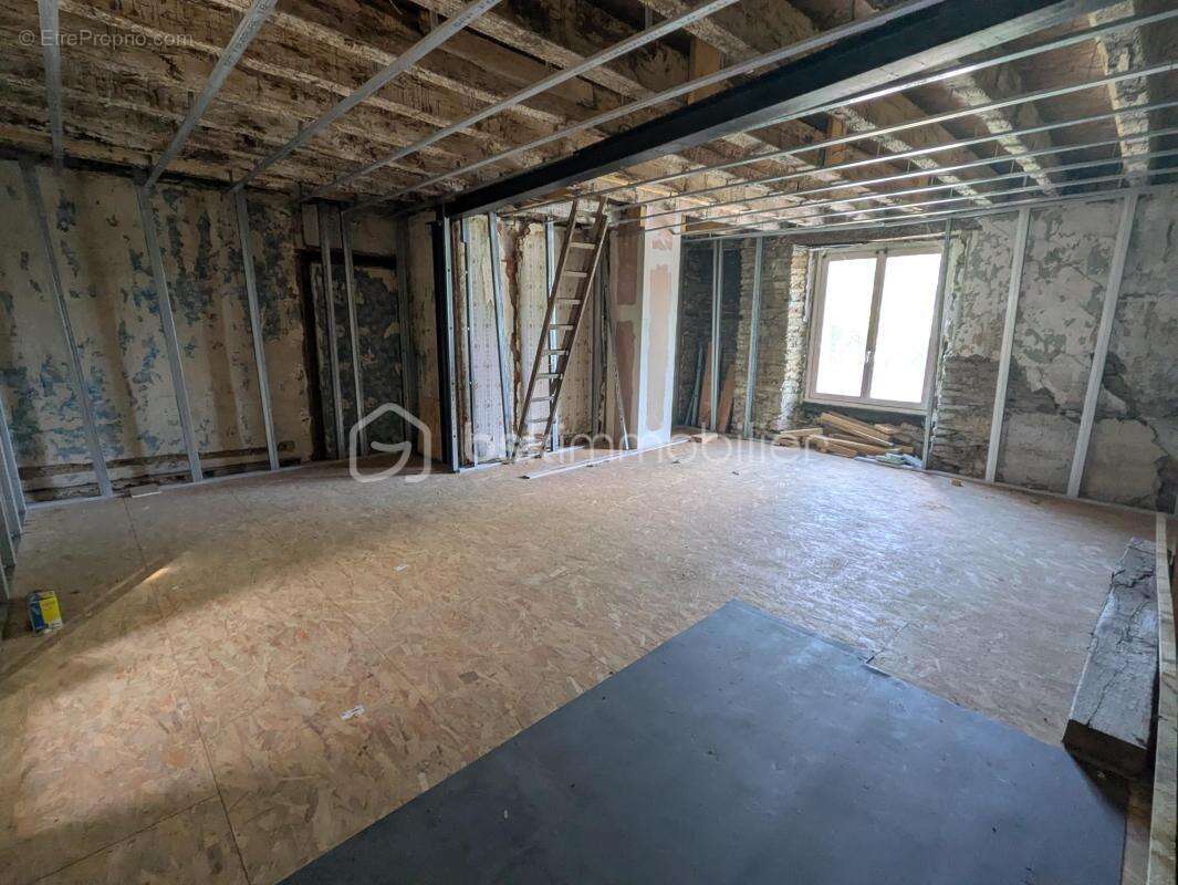 Appartement à LA GUERCHE-DE-BRETAGNE
