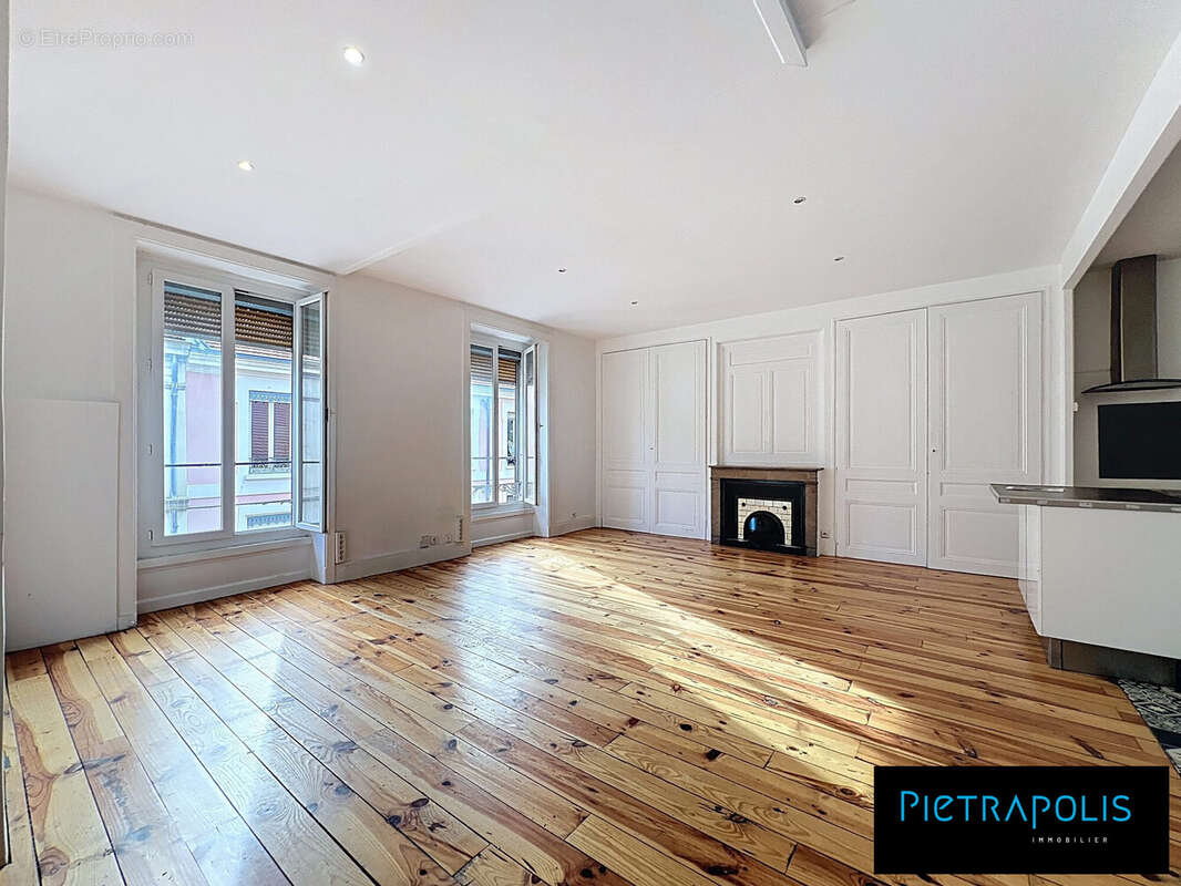 Appartement à VILLEURBANNE