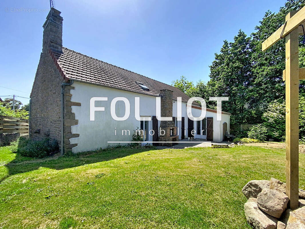 Maison en pierre à vendre / Jullouville - photo 3