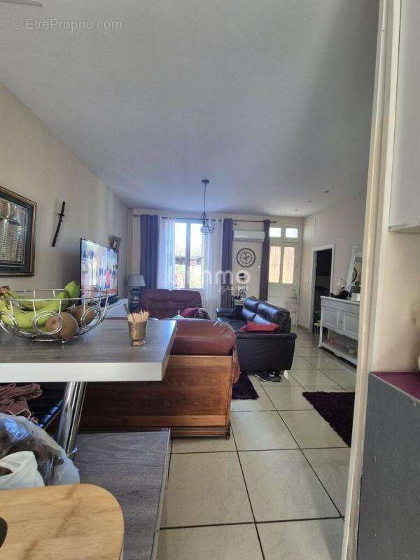Maison à MARSEILLE-8E