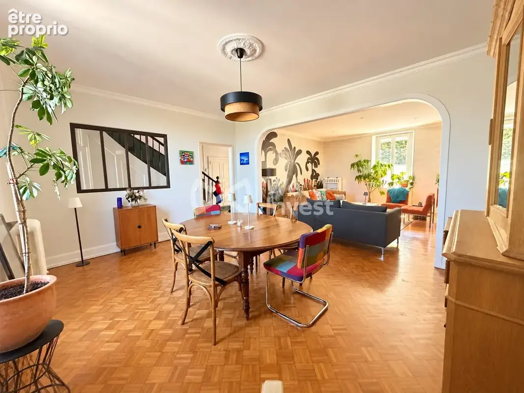 Maison 6 pièces 165 m² à vendre à Mazamet (81200) - photo 2