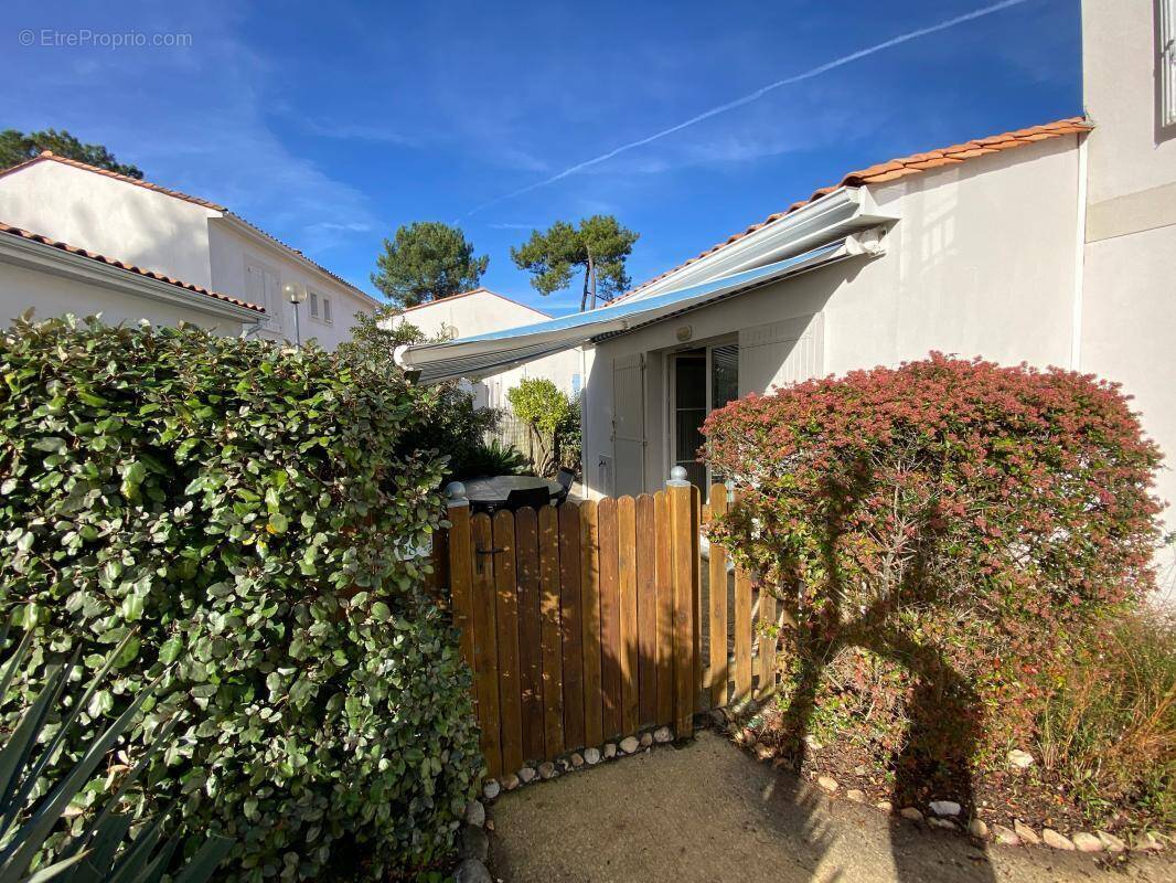 Maison à LES MATHES