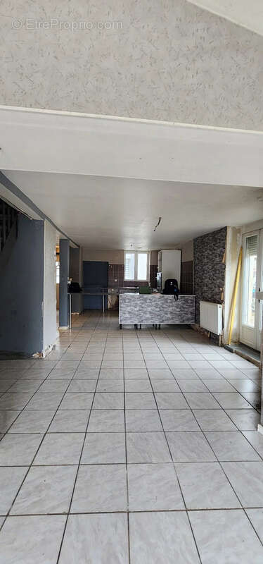 Maison à PILLON