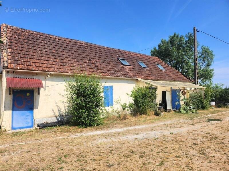 Maison à BEAUMONT-DU-PERIGORD