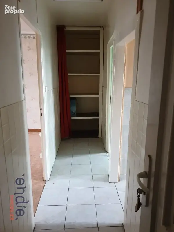 Appartement 4 pièces (76 m²) en vente à COMMENTRY - photo 8