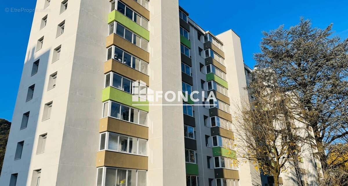 Appartement à SEYSSINET-PARISET