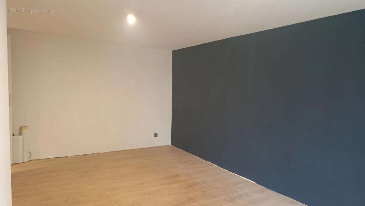 Maison à SAINT-SAMSON-DE-BONFOSSE