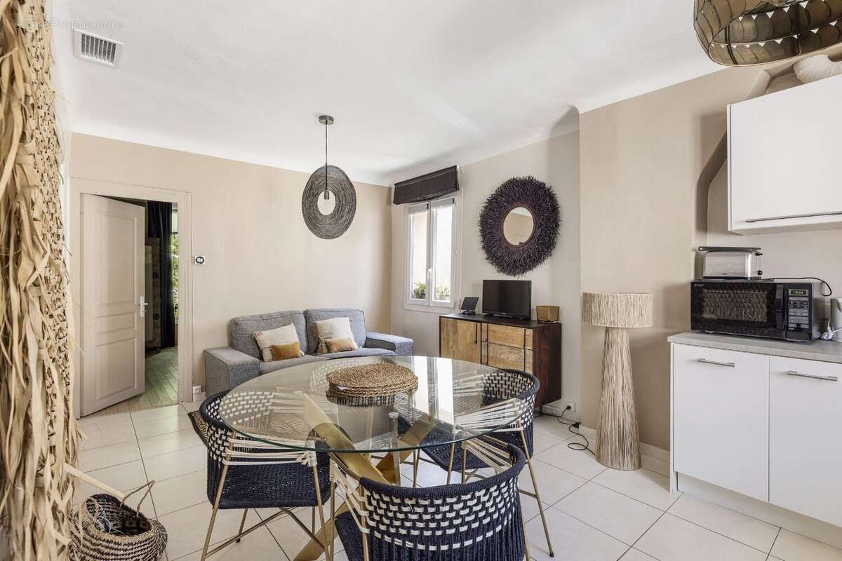 Appartement à AIX-EN-PROVENCE
