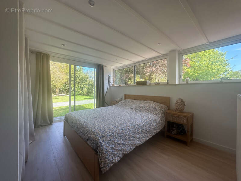 Maison à NESMY