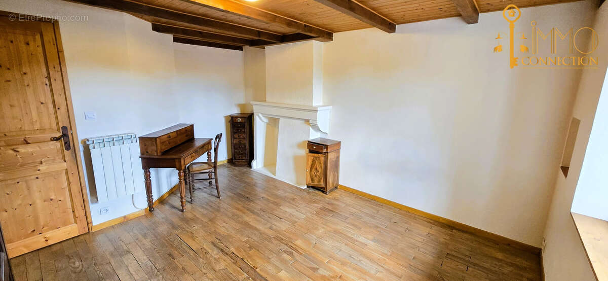Maison à SEYSSEL
