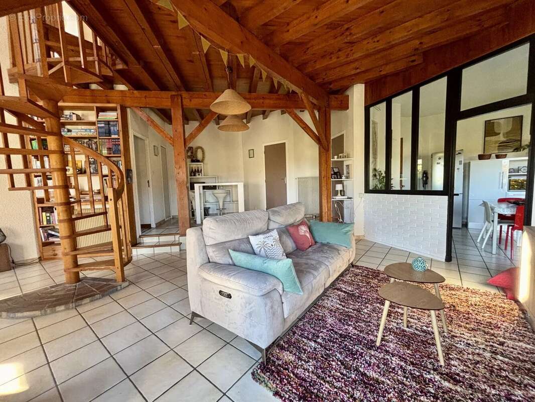 Maison à CLERMONT-FERRAND