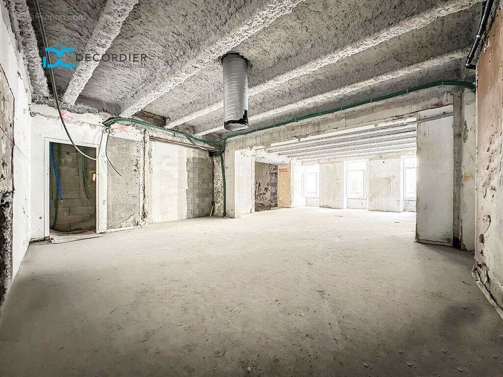 Commerce à EVIAN-LES-BAINS