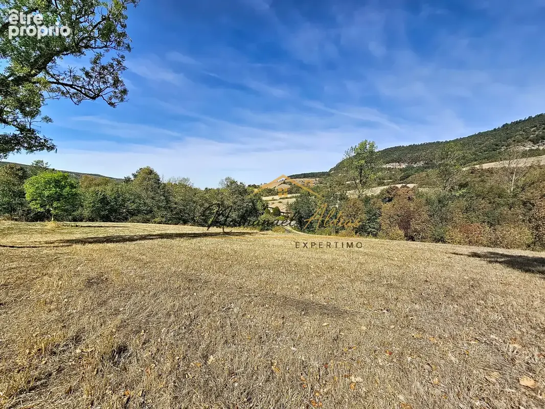 Grand terrain constructible avec vue - photo 7