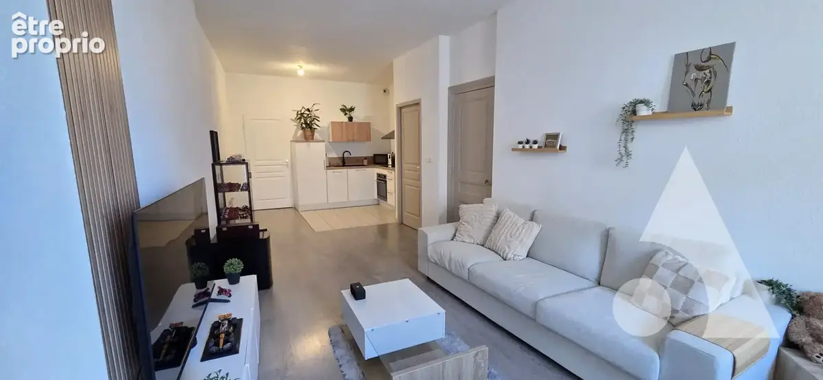Appartement Dole 3 pièce(s) 70 m2 + vue collégiale - photo 2