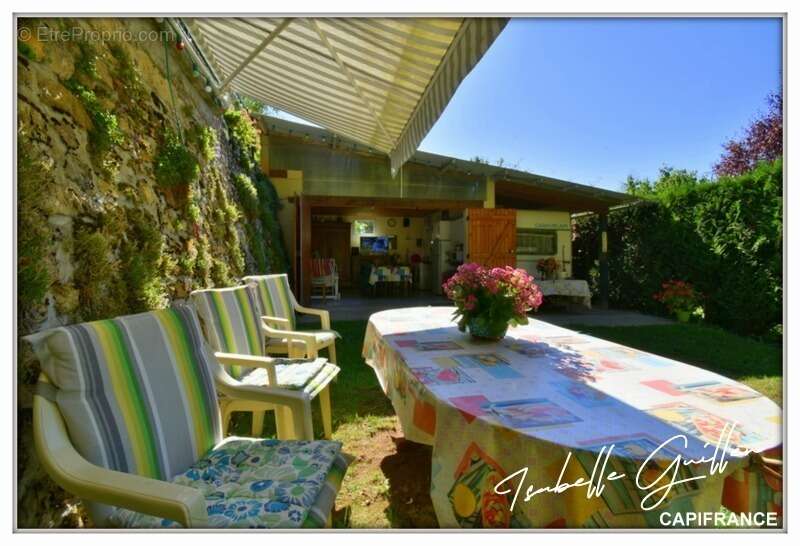 Maison à CHATEAUMEILLANT