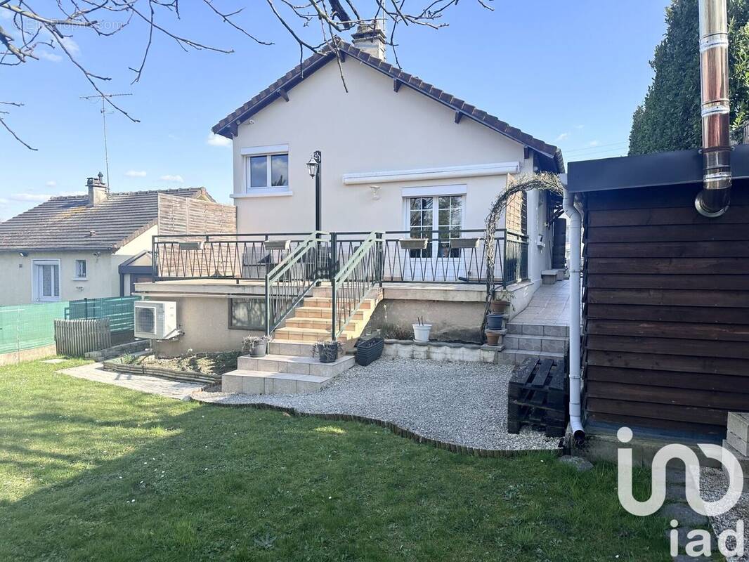 Photo 1 - Maison à GOUSSAINVILLE