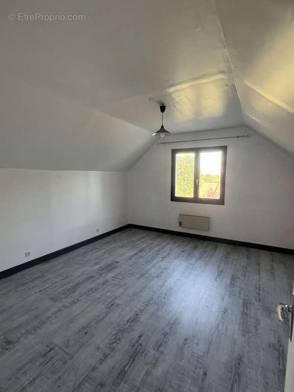 Maison à COULANGES-LES-NEVERS