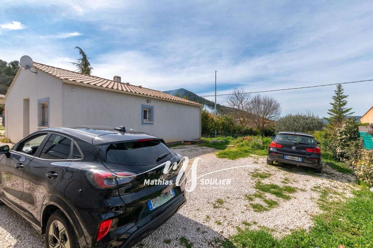 Photo 4 - Maison à ROUGIERS