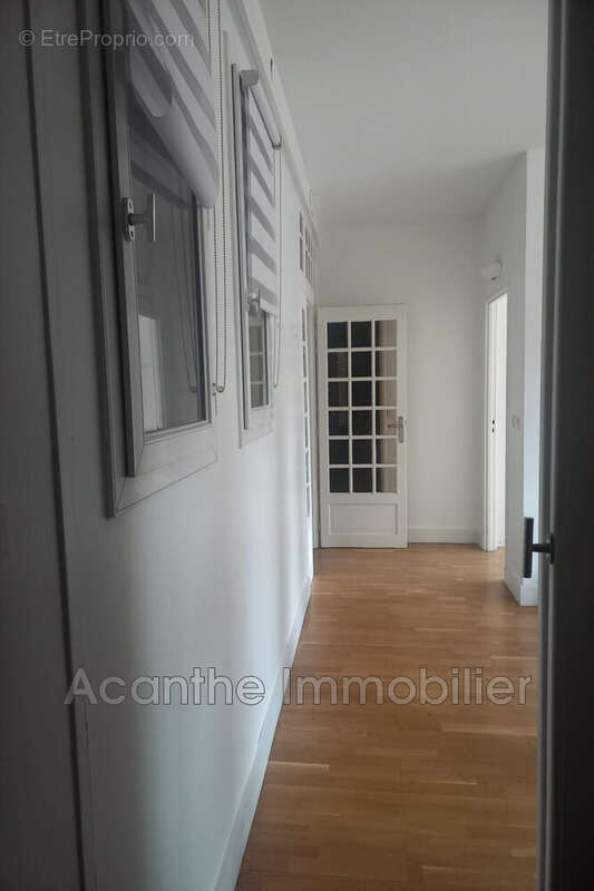 Appartement 56 m² à Paris-16e  - photo 9