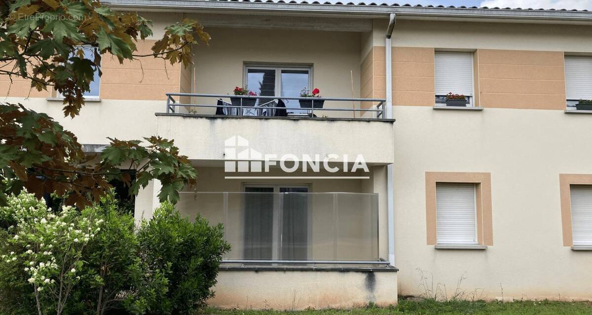 Appartement à L&#039;ISLE-D&#039;ESPAGNAC