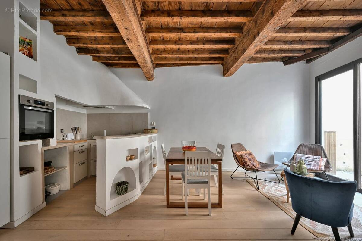 Appartement à ARLES