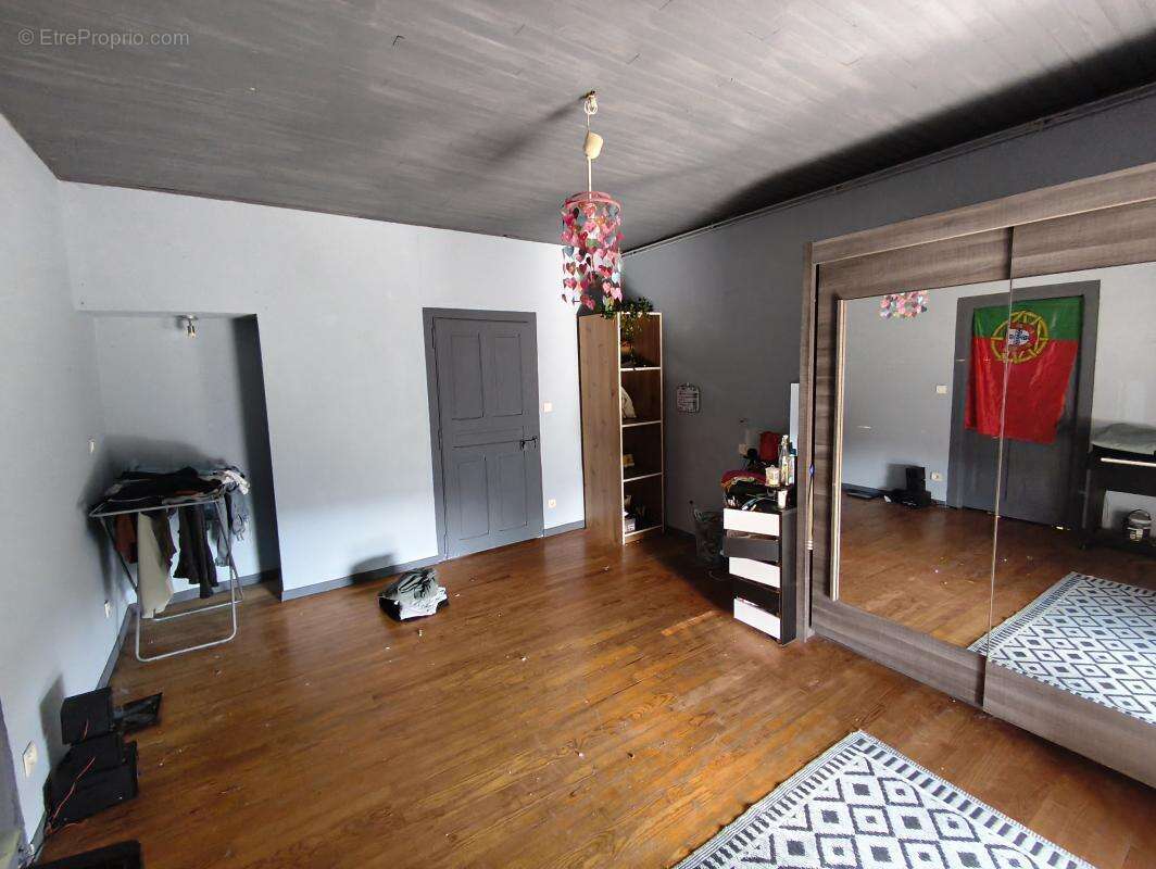 Maison à AILLEVILLERS-ET-LYAUMONT