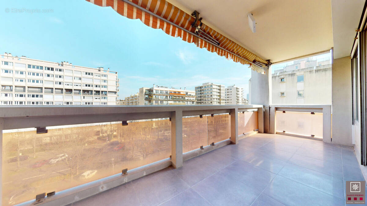 Appartement à LYON-6E