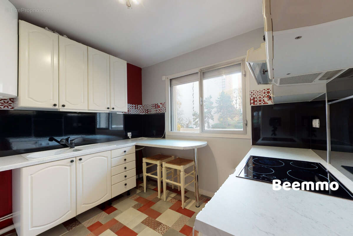 Appartement à ROSNY-SOUS-BOIS