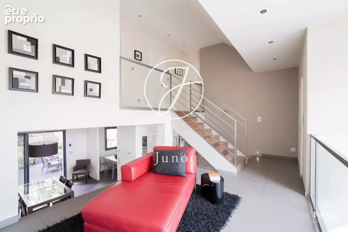 Chatou - EUROPE LES MAROLLES - 4 chambres - 152 m² - Terrain: 425 m² - photo 9