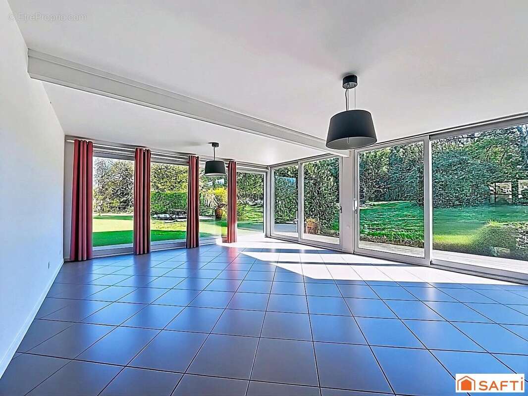 Photo 6 - Maison à MESSIMY-SUR-SAONE