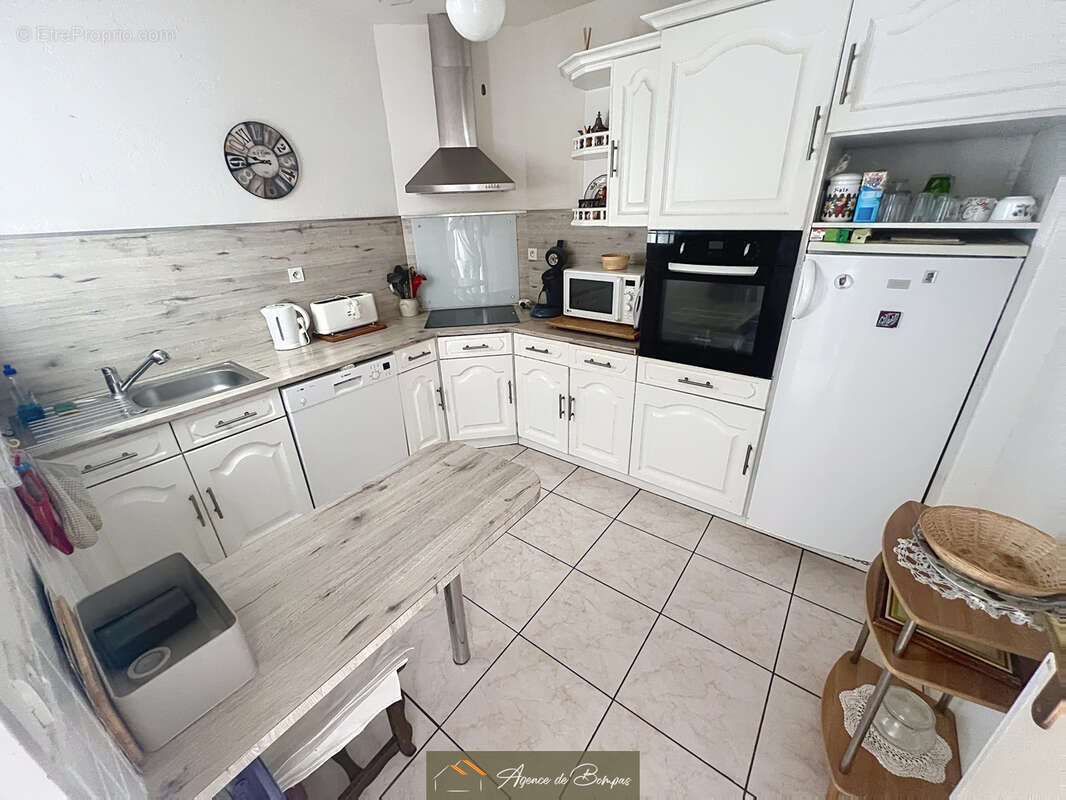- villa 2 faces 76 m2 hbts  sur 140 m2 de terrain  - terrasse et garage - photo 4