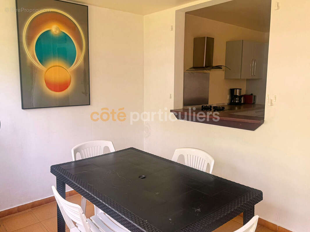 Maison à BAIE-MAHAULT