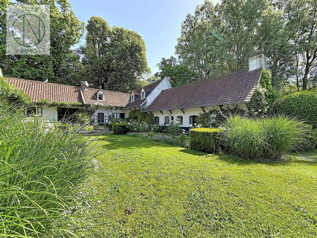 Maison à CROIX