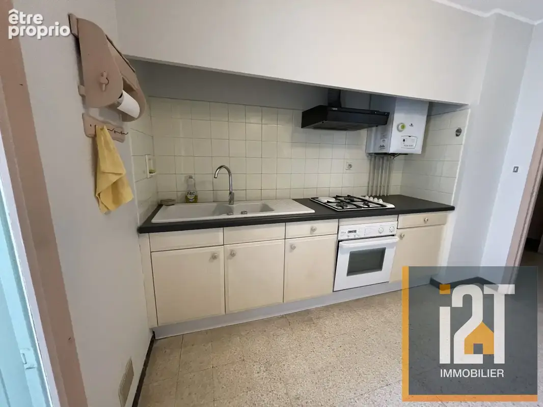 Appartement 3 pièces 63 m² à vendre à Nimes (30900) - photo 2