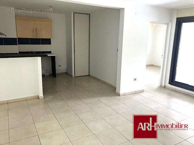 Appartement à SAINT-DENIS