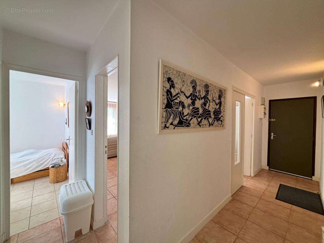 Appartement à VAUX-SUR-MER