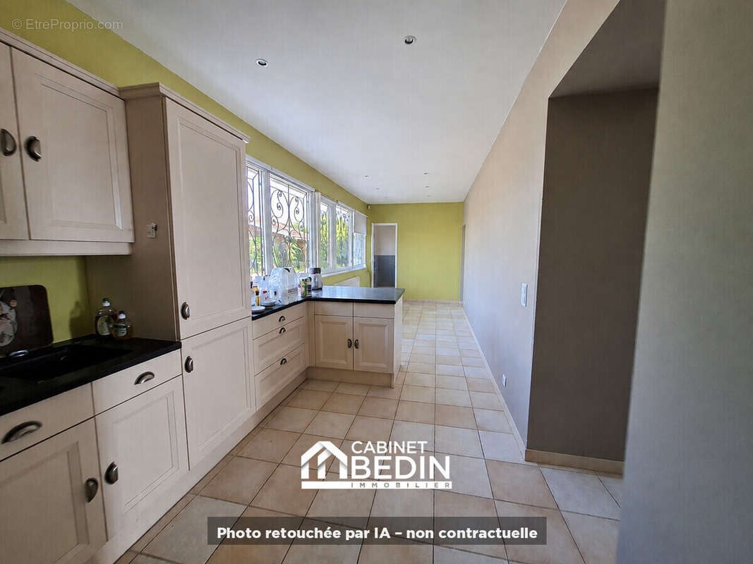 Maison 202 m² à Langon  - photo 9